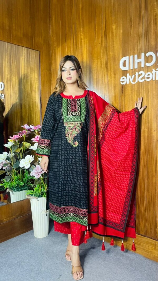 Block printed Cotton Kameez With Block Printed Dupatta With Tarsel - Image 2